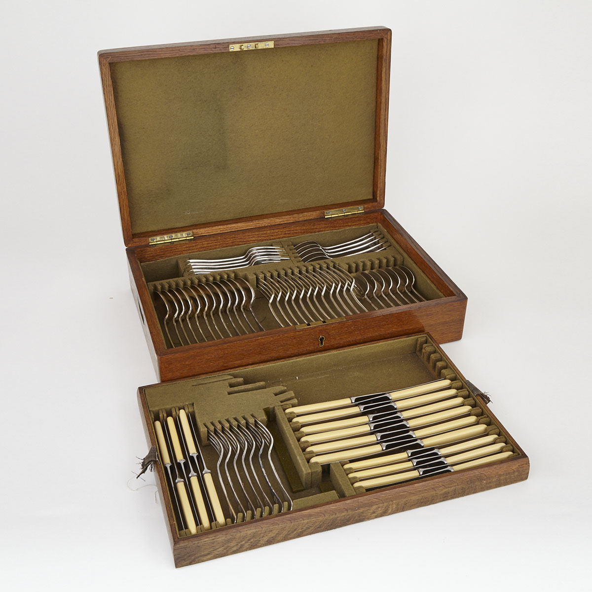 English Silver Plated Old English Pattern Flatware Service, early 20th century