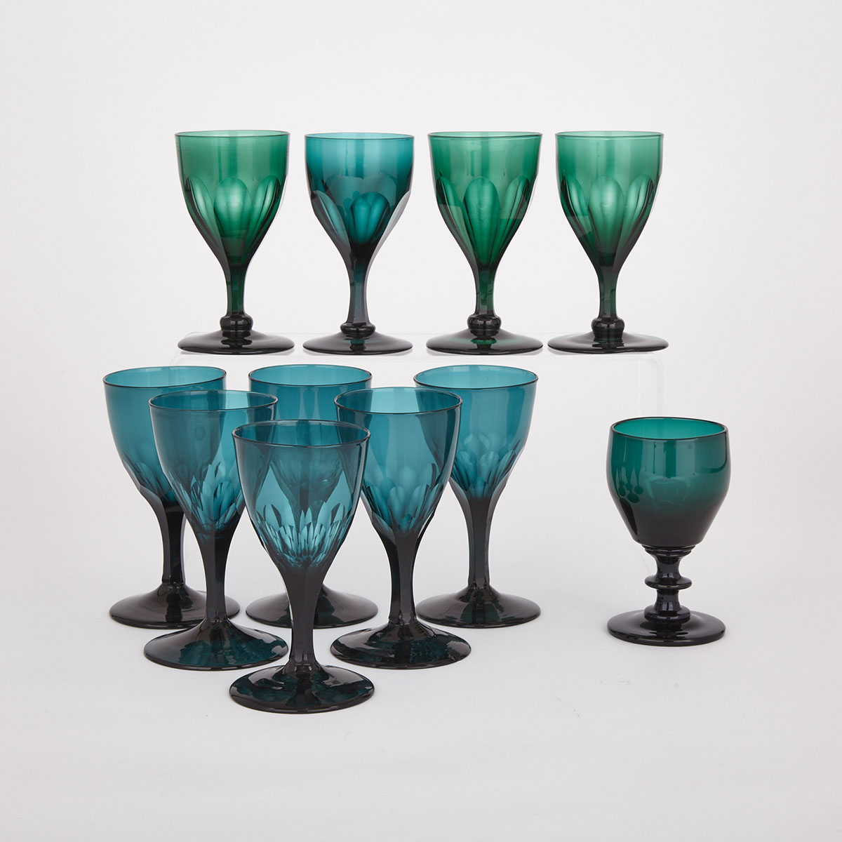 Eleven Various Green Glass Wines, 19th/20th century