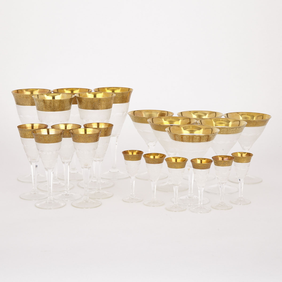 Moser ‘Splendid’ Pattern Cut and Etched Gilt Glass Service, 20th century
