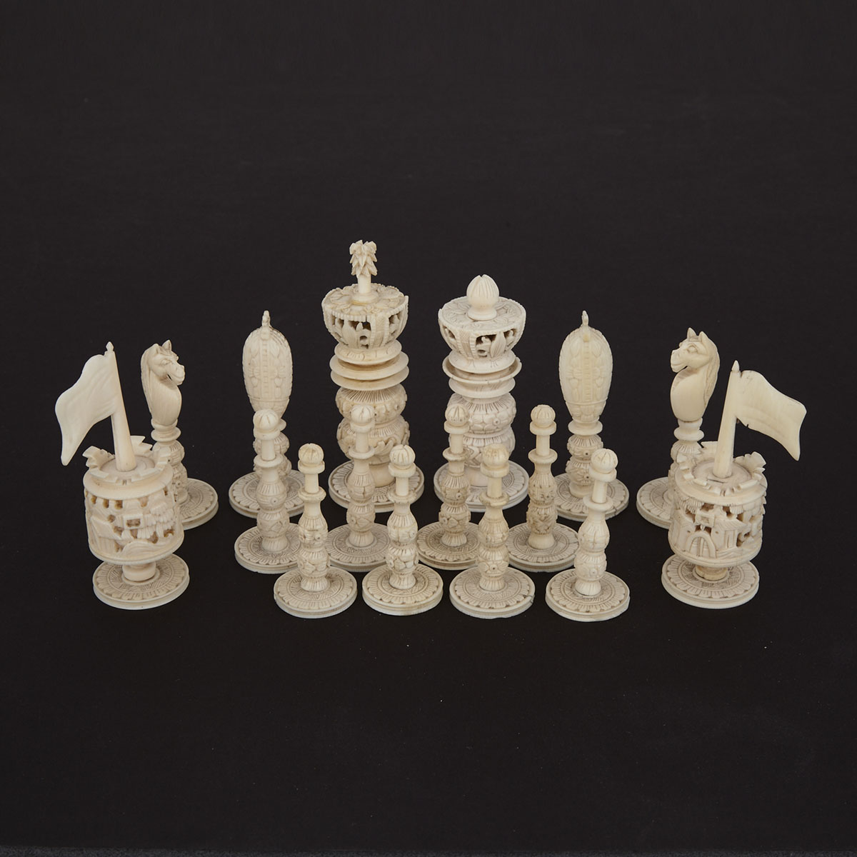 Indian Ivory Chess Pieces, Early 20th Century
