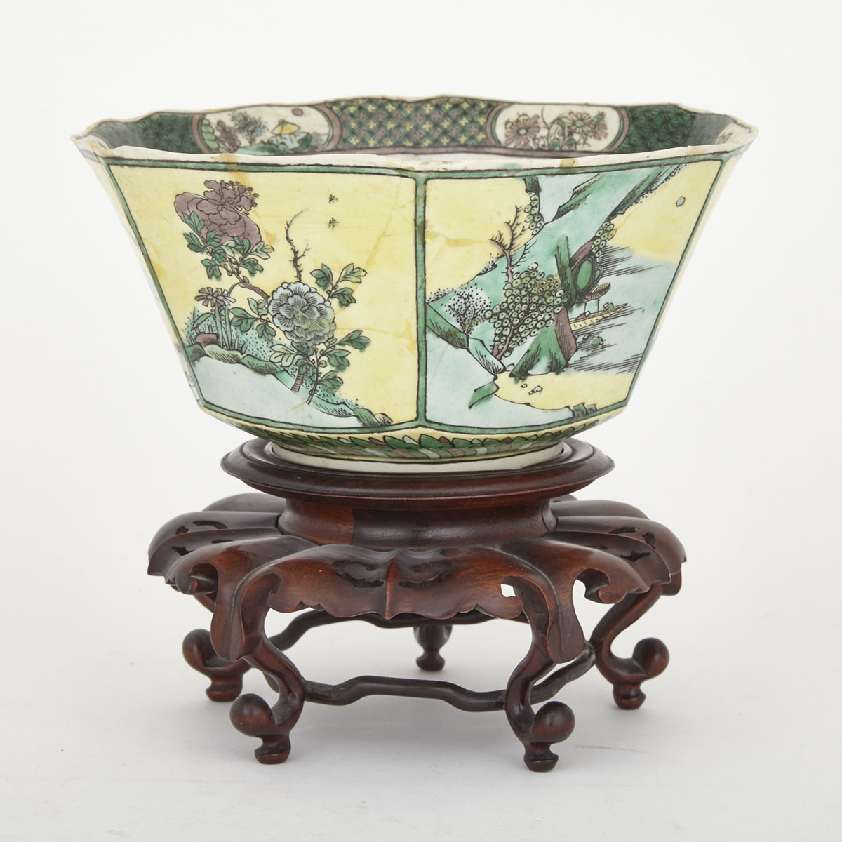 Kangxi Wucai Bowl, Mark and of the Period