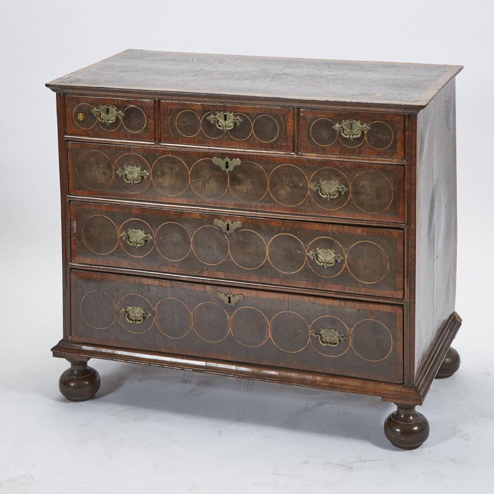 William and Mary Olivewood Oyster Veneered Chest of Drawers, c.1700