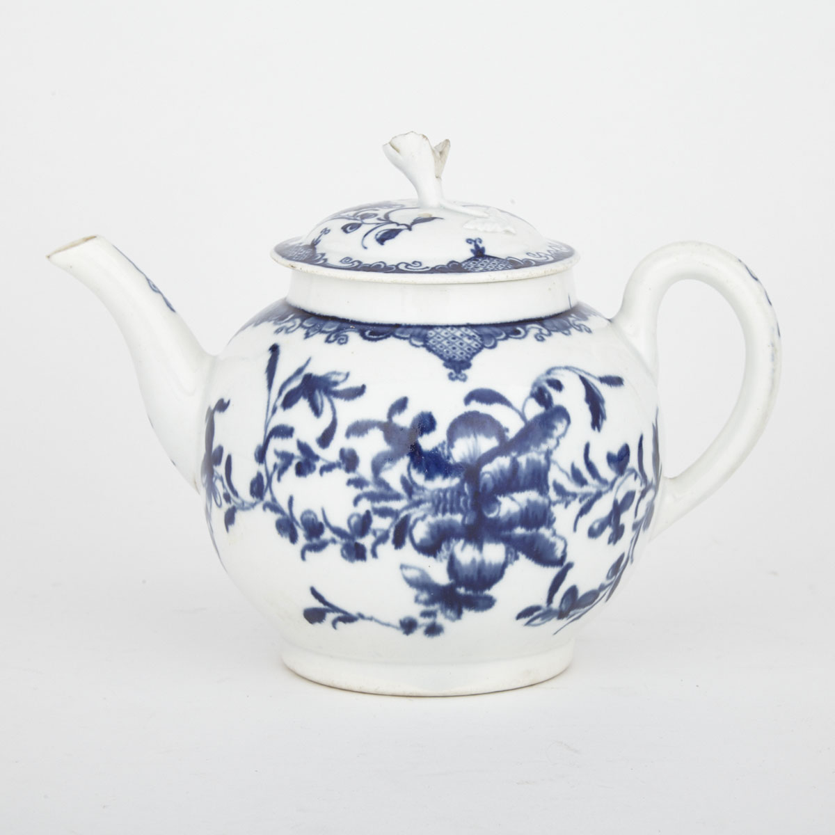 Worcester ‘Mansfield’ Teapot, c.1770