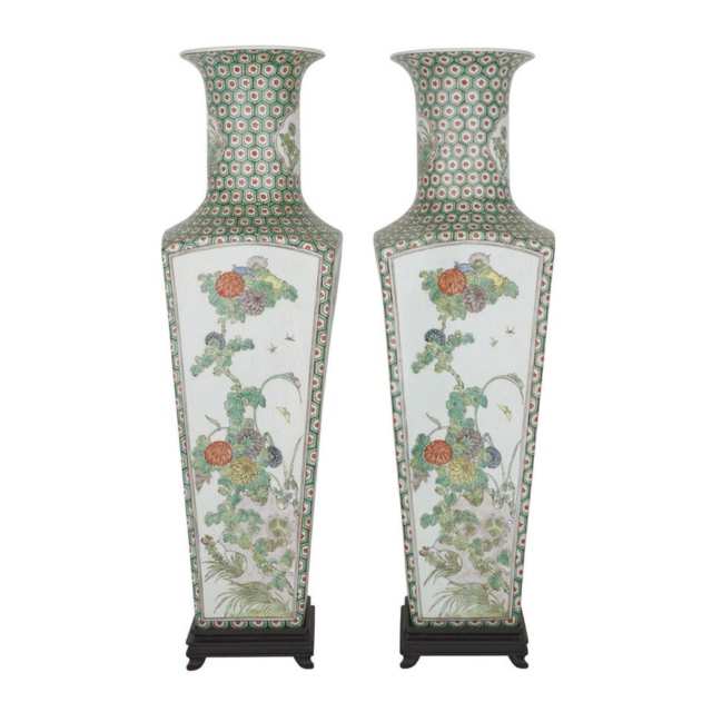 A Pair of Massive Famille-Verte Vases, Kangxi Mark, Early 20th Century