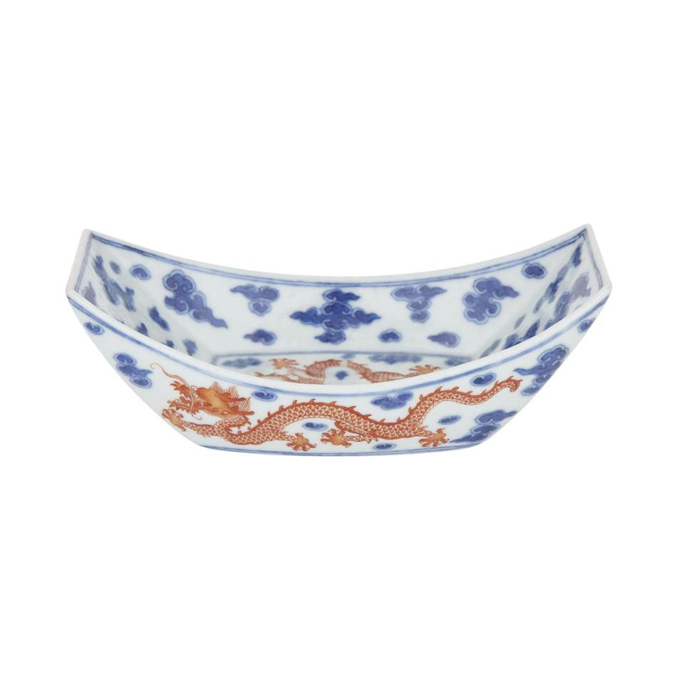 A Fine Blue and White and Iron-Red Porcelain Tea Boat,
Yang He Tang Zhi Hall Mark, Qing Dynasty, 18th/19th Century