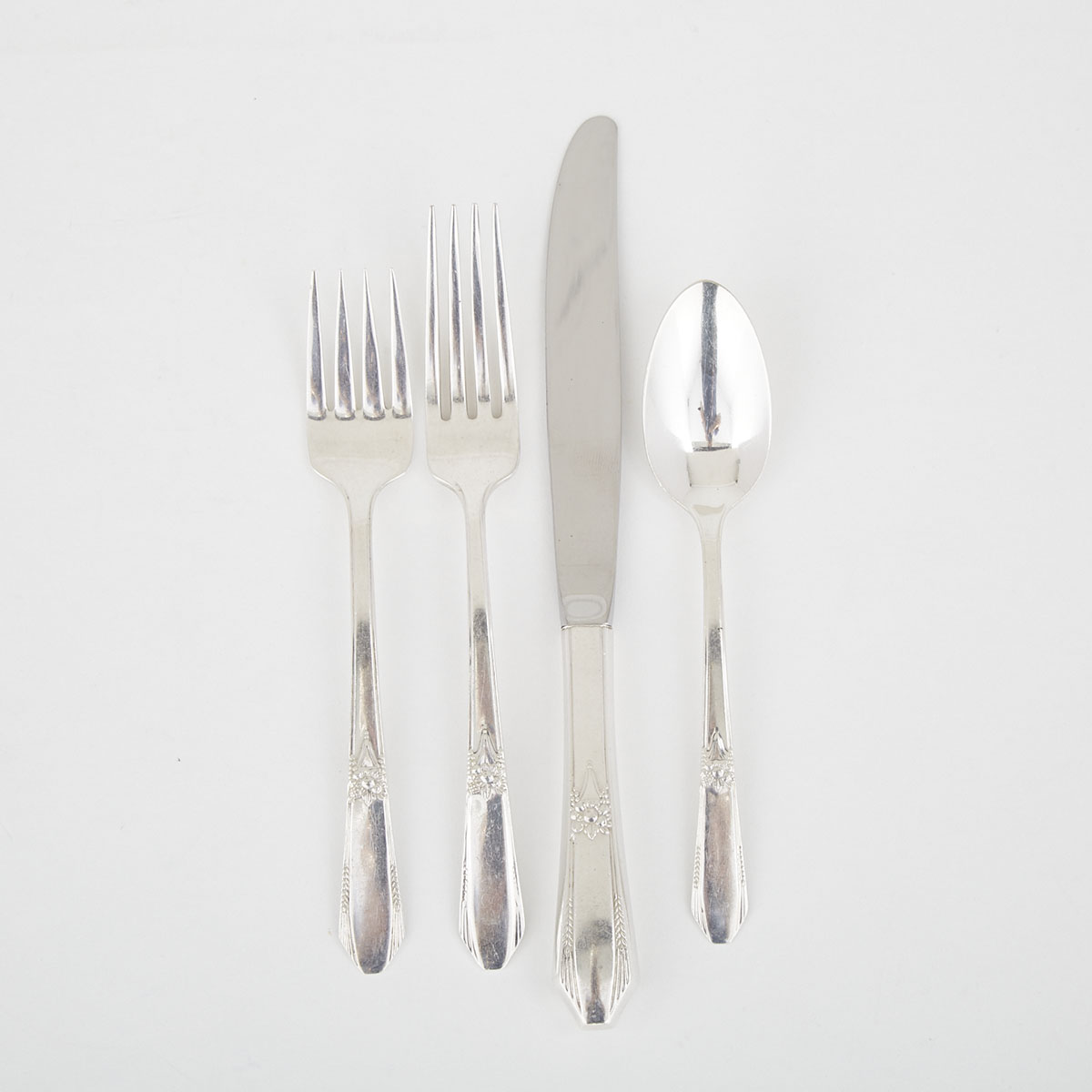 Canadian Silver ‘Laurier’ Pattern Flatware, Northumbria, 20th century