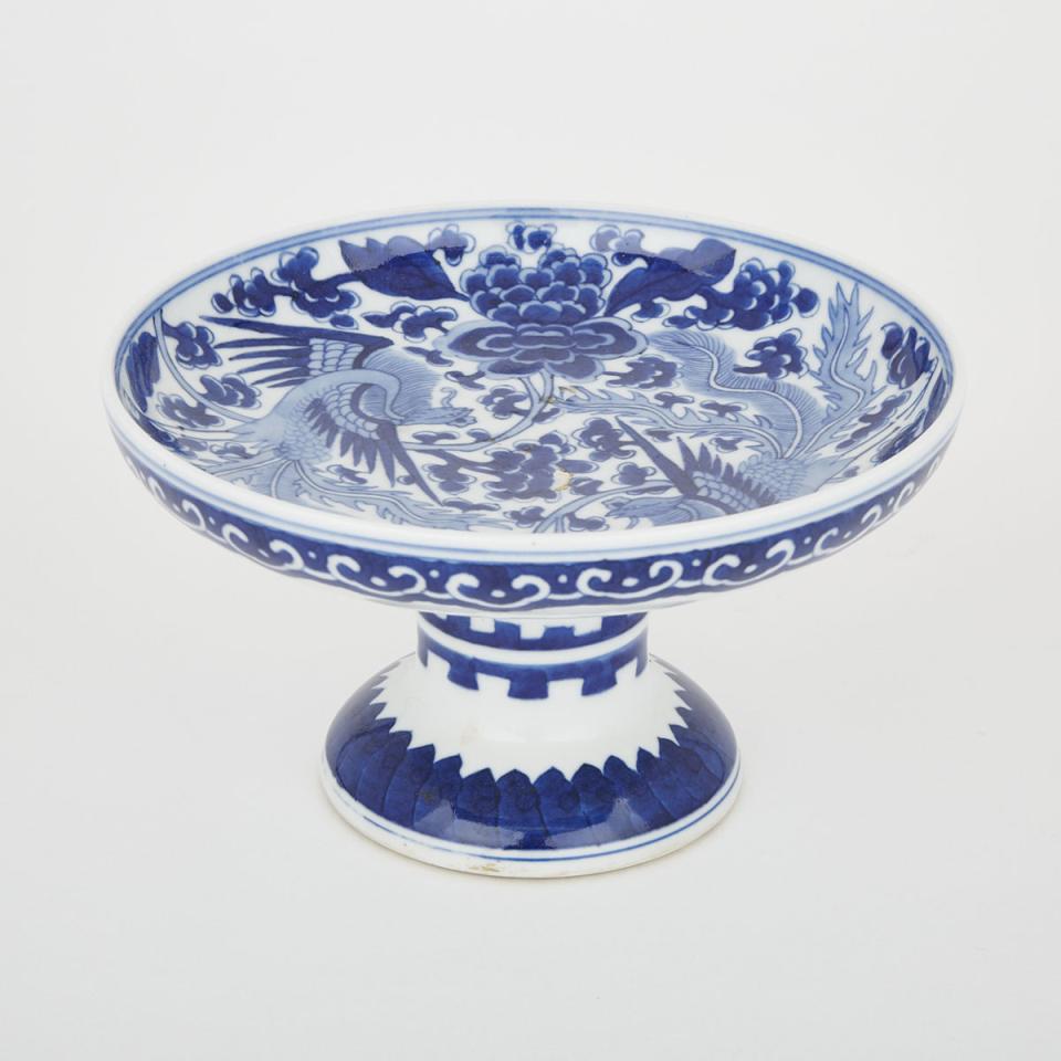 A Footed Blue and White Phoenix Dish