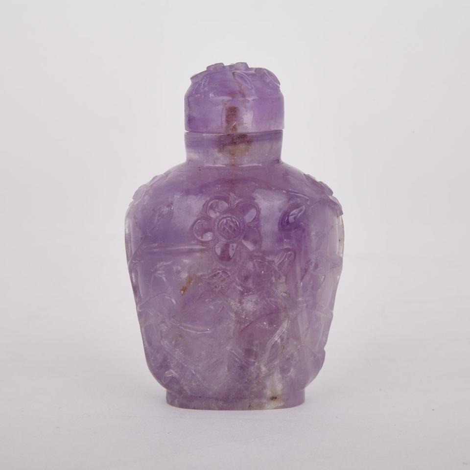A Finely Carved Large Lavender Quartz Snuff Bottle, 19th Century