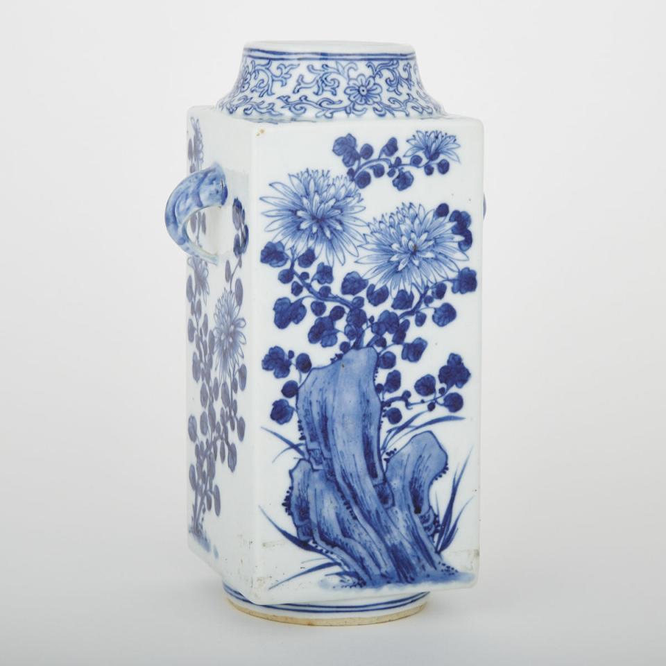 A Blue and White Cong Vase, 19th Century