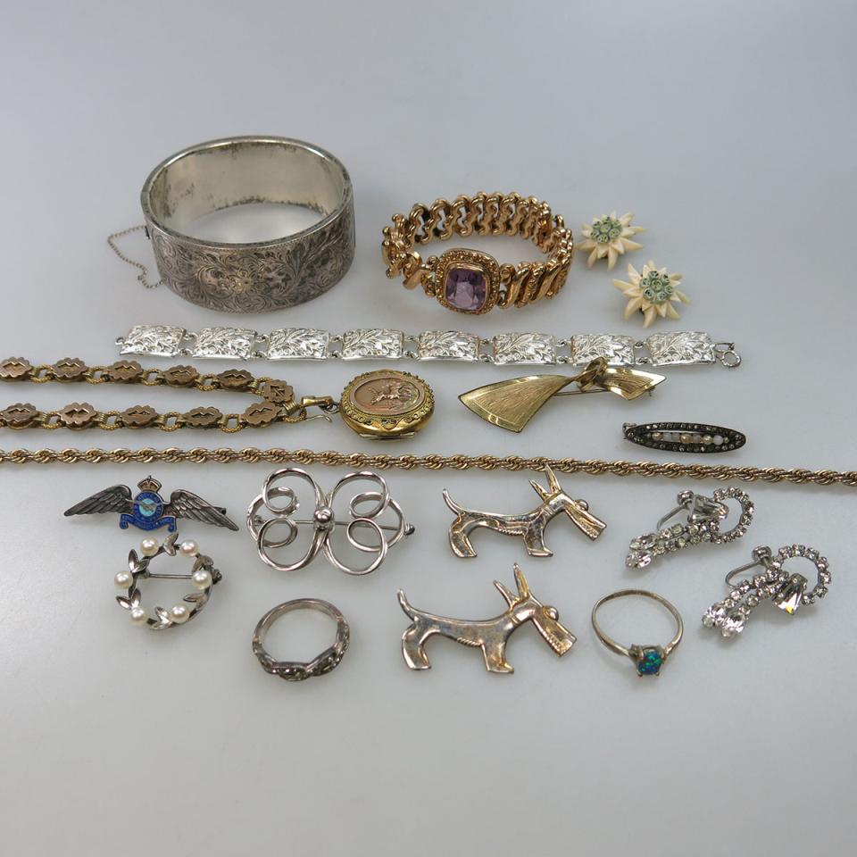Small Quantity Of Silver And Gold-Filled Jewellery