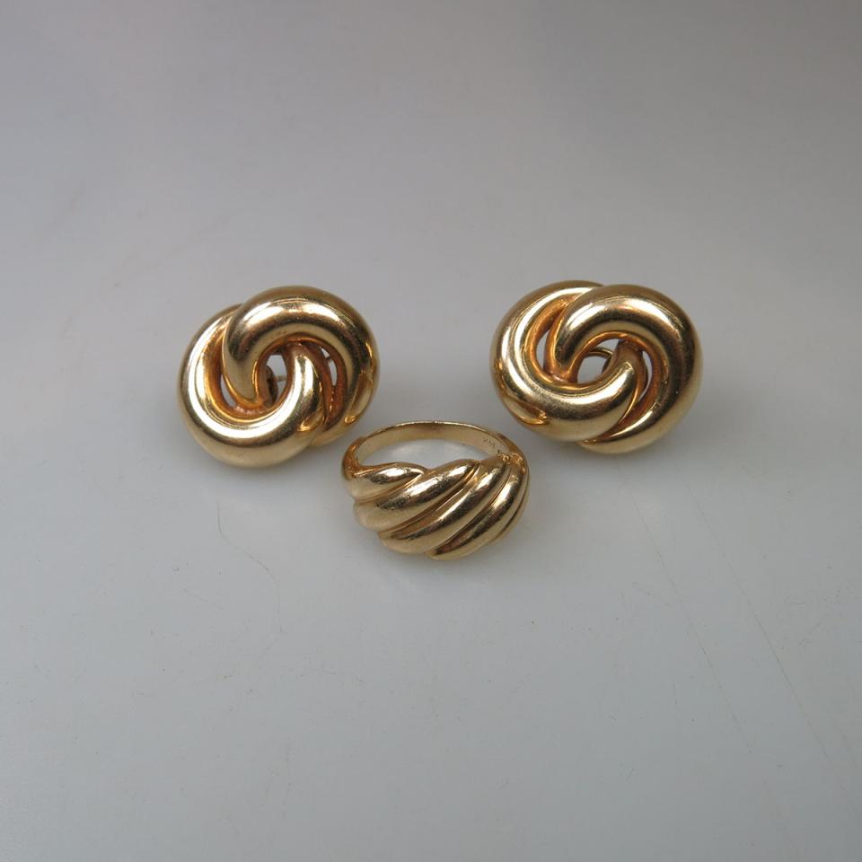Pair Of Italian 18k Yellow Gold Knot Earrings