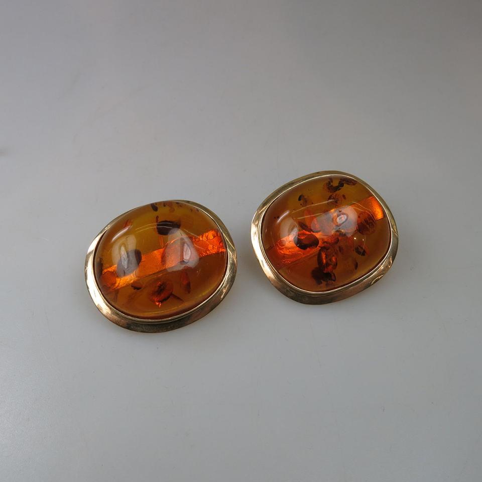 Pair Of 14k Yellow Gold Earrings 