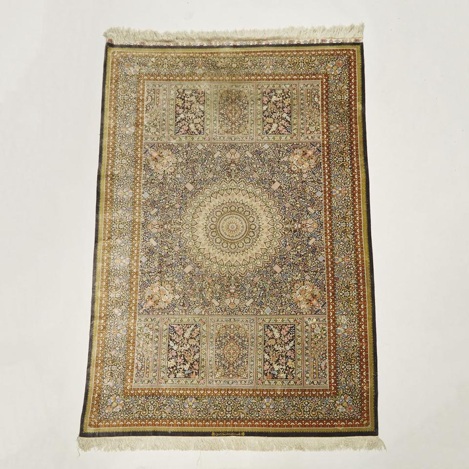 Fine Silk Ispahan Carpet, Persian, late 20th century
