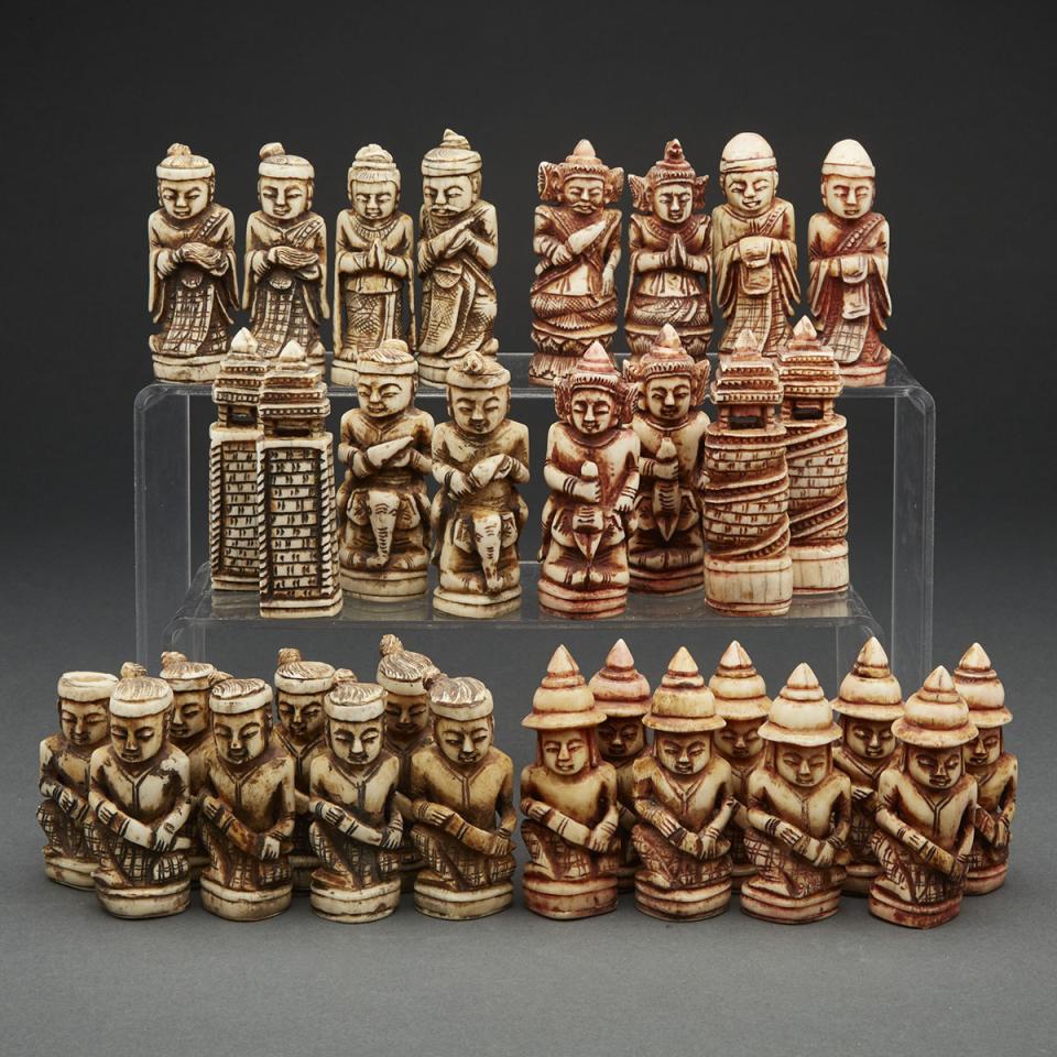 Burmese Carved and Polished Bone Figural Chess Set, early 20th century