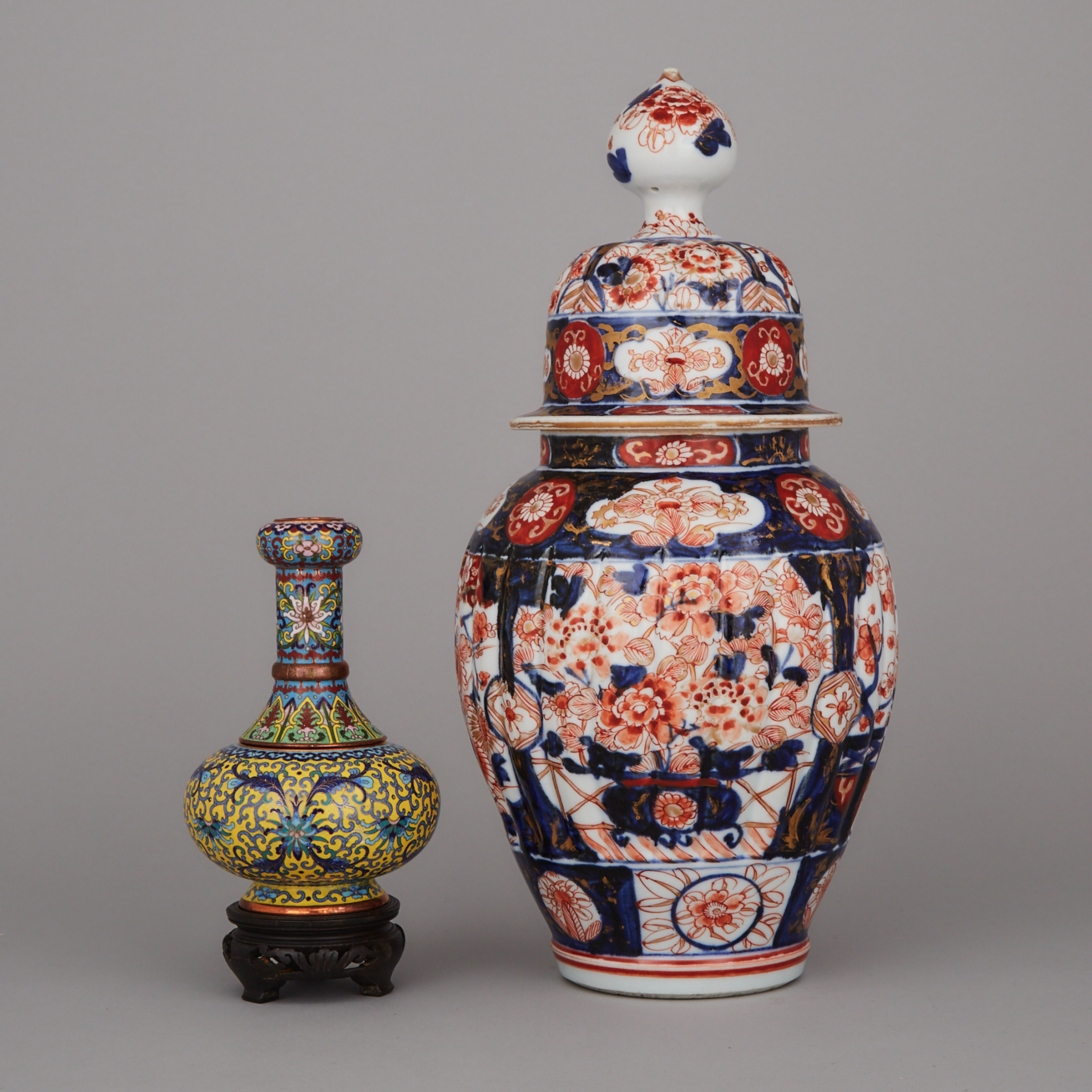 An Imari Lidded Vase