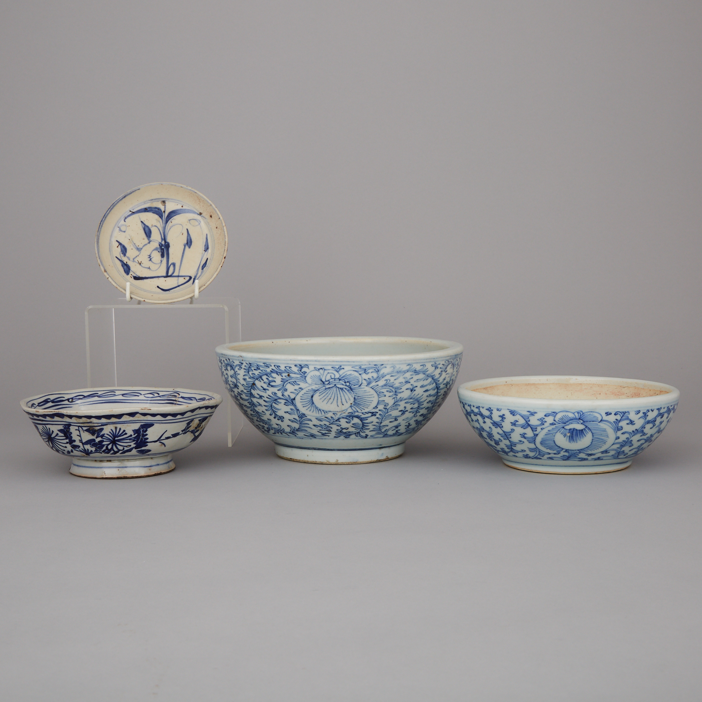 Two Blue and White 'Lotus' Mortar Bowls, 19th Century