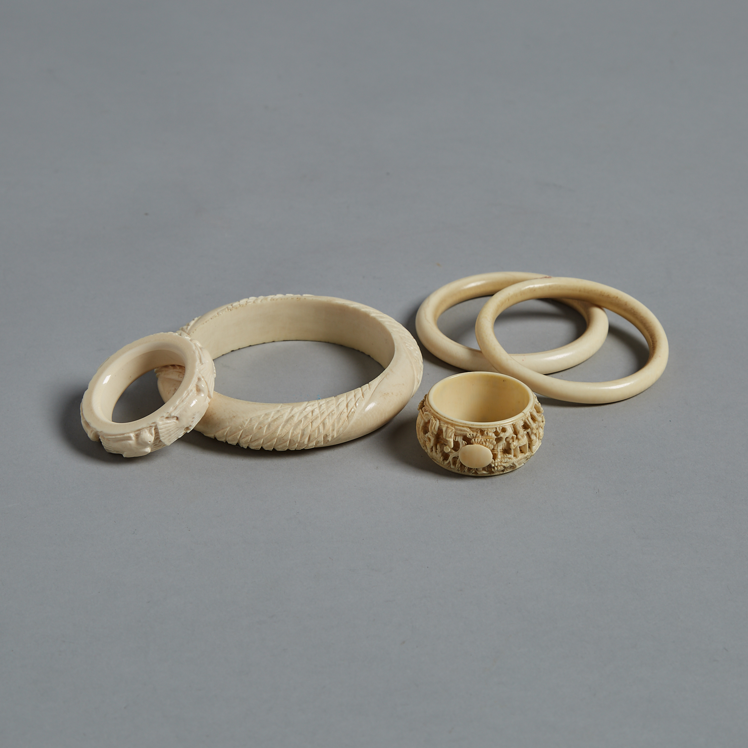 A Group of Five Ivory Carved Bangles, Circa 1940