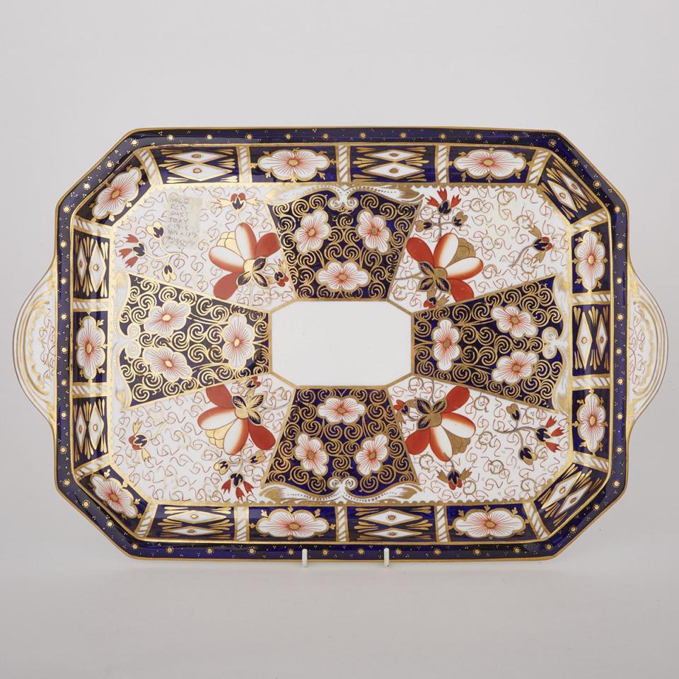 Royal Crown Derby ‘Imari’ (2451) Pattern Tray, 20th century
