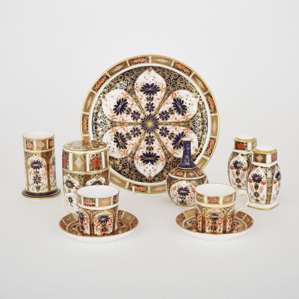 Group of Royal Crown Derby ‘Old Imari’ (1128) Pattern Articles, 20th century