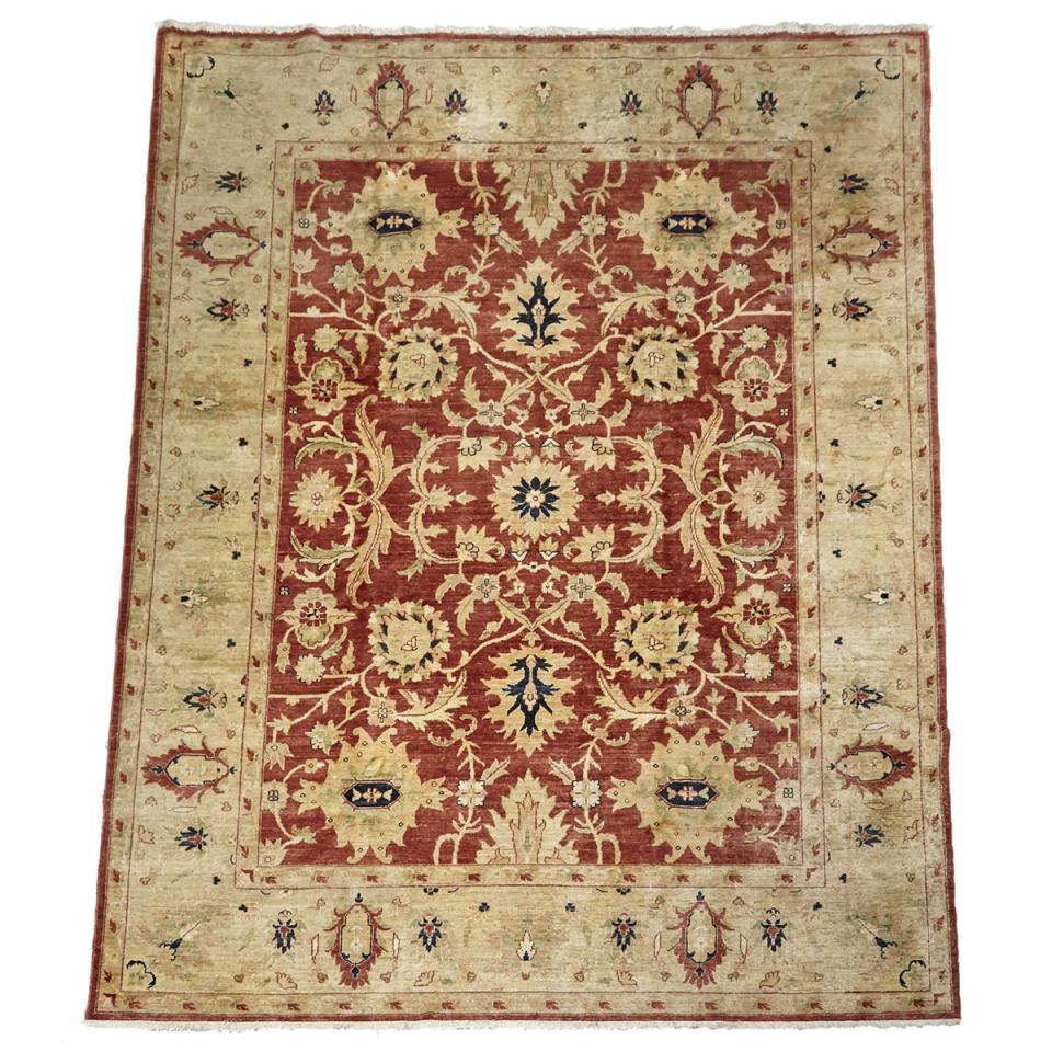 Contemporary Indo Sultanabad Carpet
