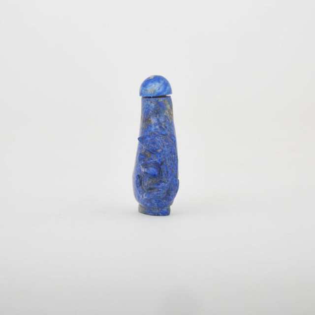 A Miniature Lapis Lazuli Snuff Bottle, 19th/20th Century