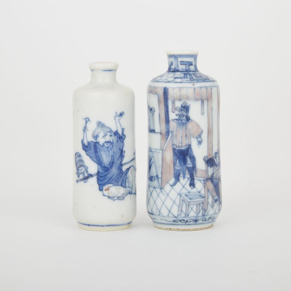 A Pair of Blue and White Porcelain Snuff Bottles