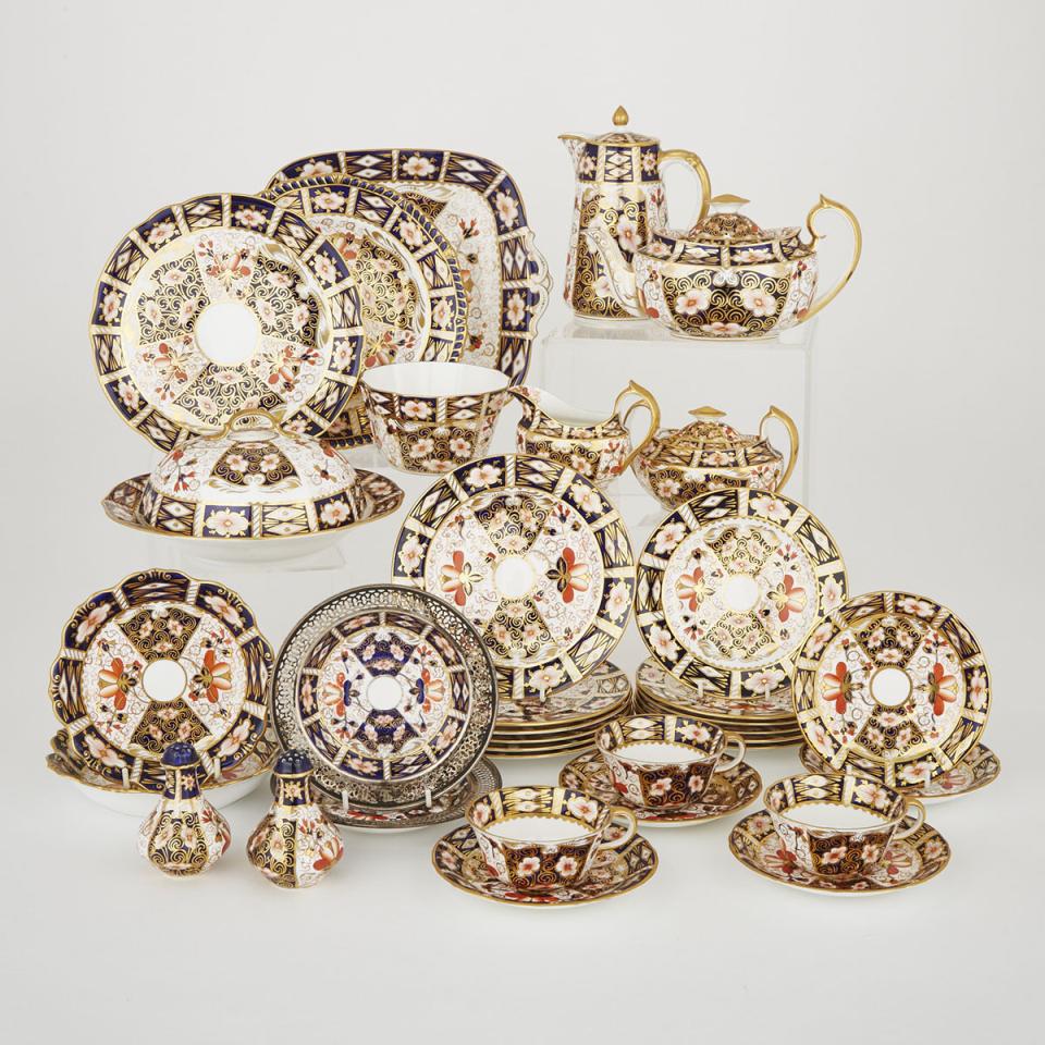 Royal Crown Derby ‘Imari’ (2451) Pattern Service, c.1910-24