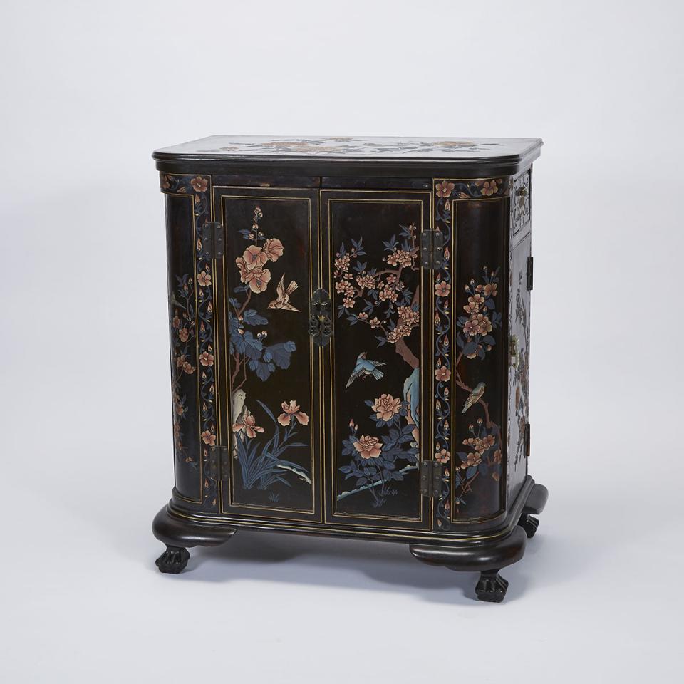 An Export Coromandel Lacquer Cabinet, Late 19th/Early 20th Century