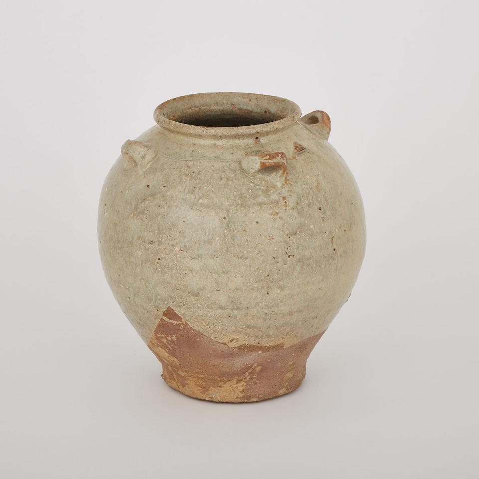 An Earthenware Jar, Jin Dynasty (265-420)