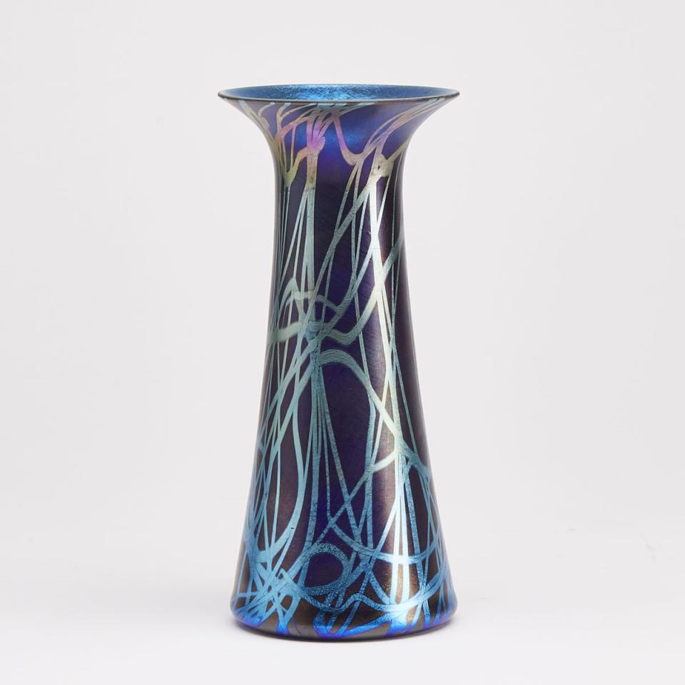 Durand Decorated Iridescent Glass Vase, early 20th century
