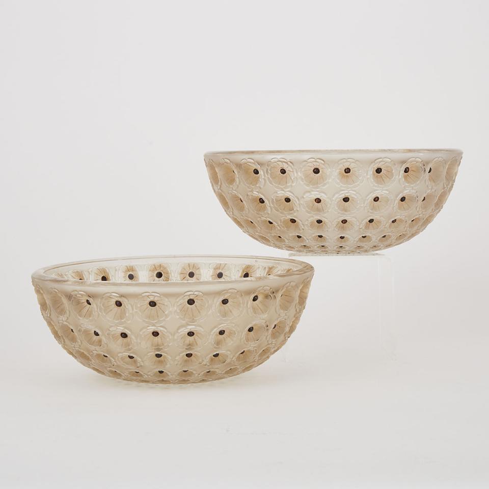 ‘Nemours’, Pair of Lalique Frosted and Enameled Glass Bowls, 1930s