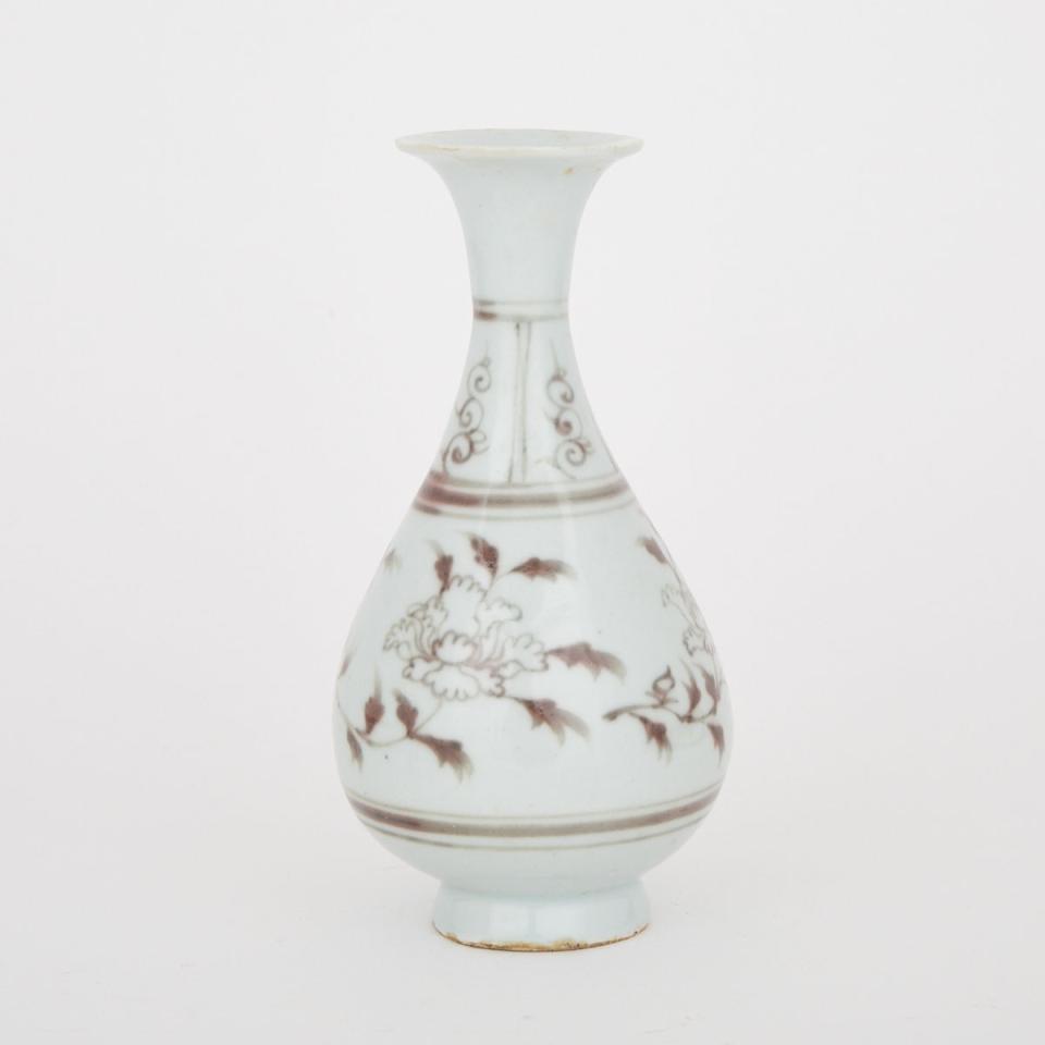 A Yuan Style Copper Red Yuhuchun Vase
