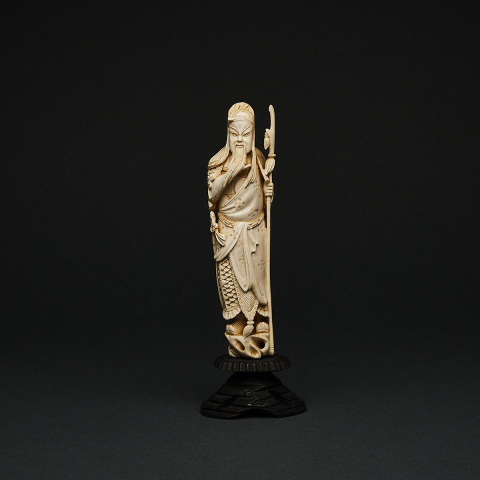 An Ivory Carved Figure of a General