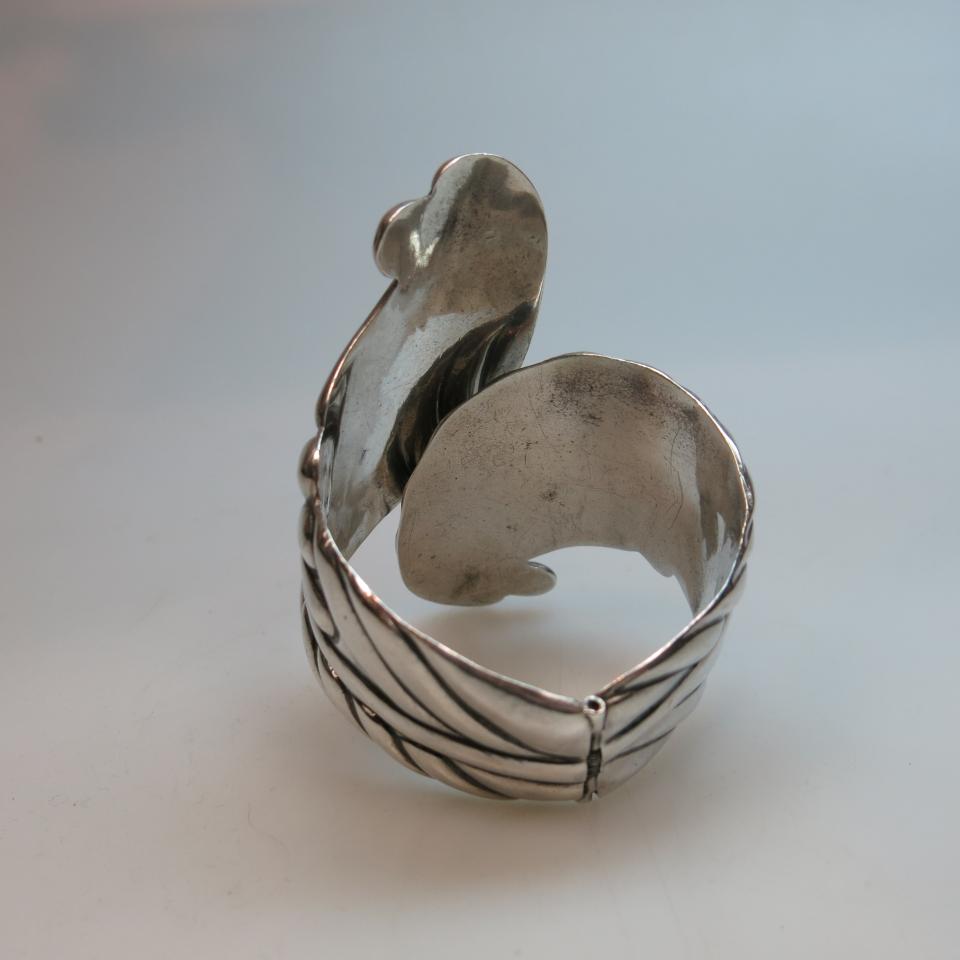 Mexican Sterling Silver Spring Hinged Bangle
