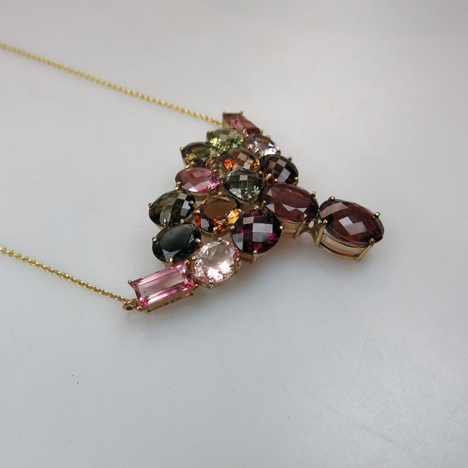 English 9k Yellow Gold Cluster Necklace