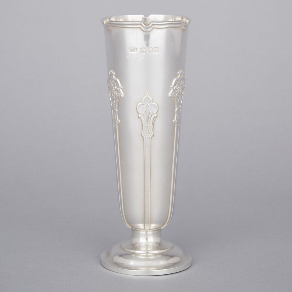 Edwardian Silver Vase, Harrison Bros. & Hawson, London, 1909