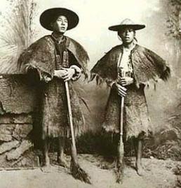 Two Southern Chinese Coir 'Raincoats' and a Hat, Chajing Province, 19th/early 20th century