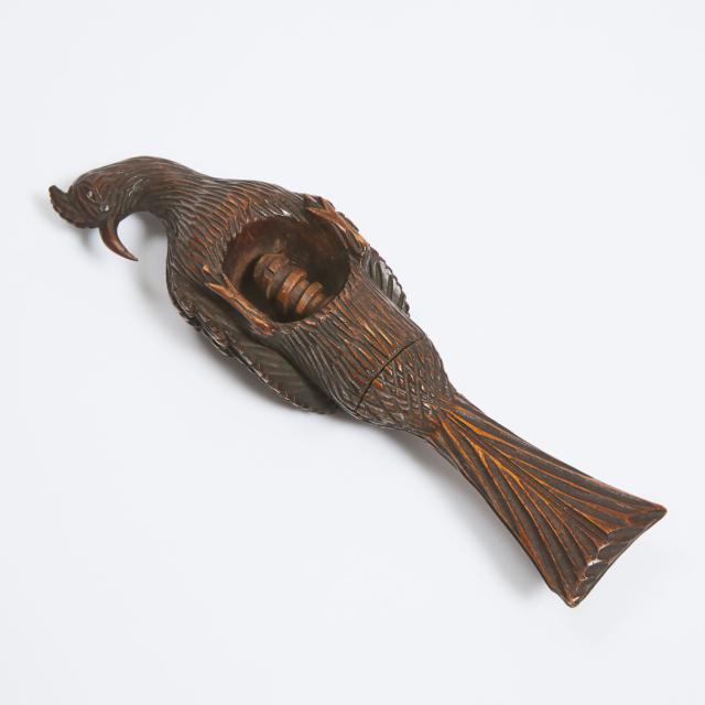 Black Forest Carved Pheasant Form Nutcracker, 19th/early 20th century