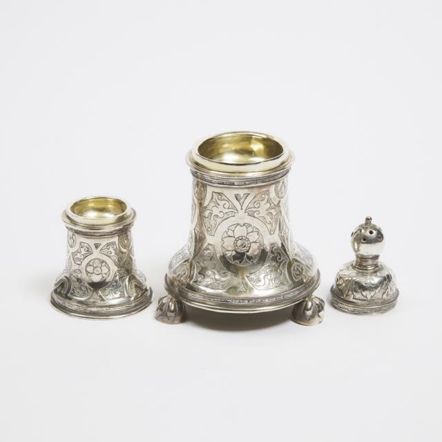 Victorian Reproduction of the Stoke Prior Standing Bell Double Salt, 19th century