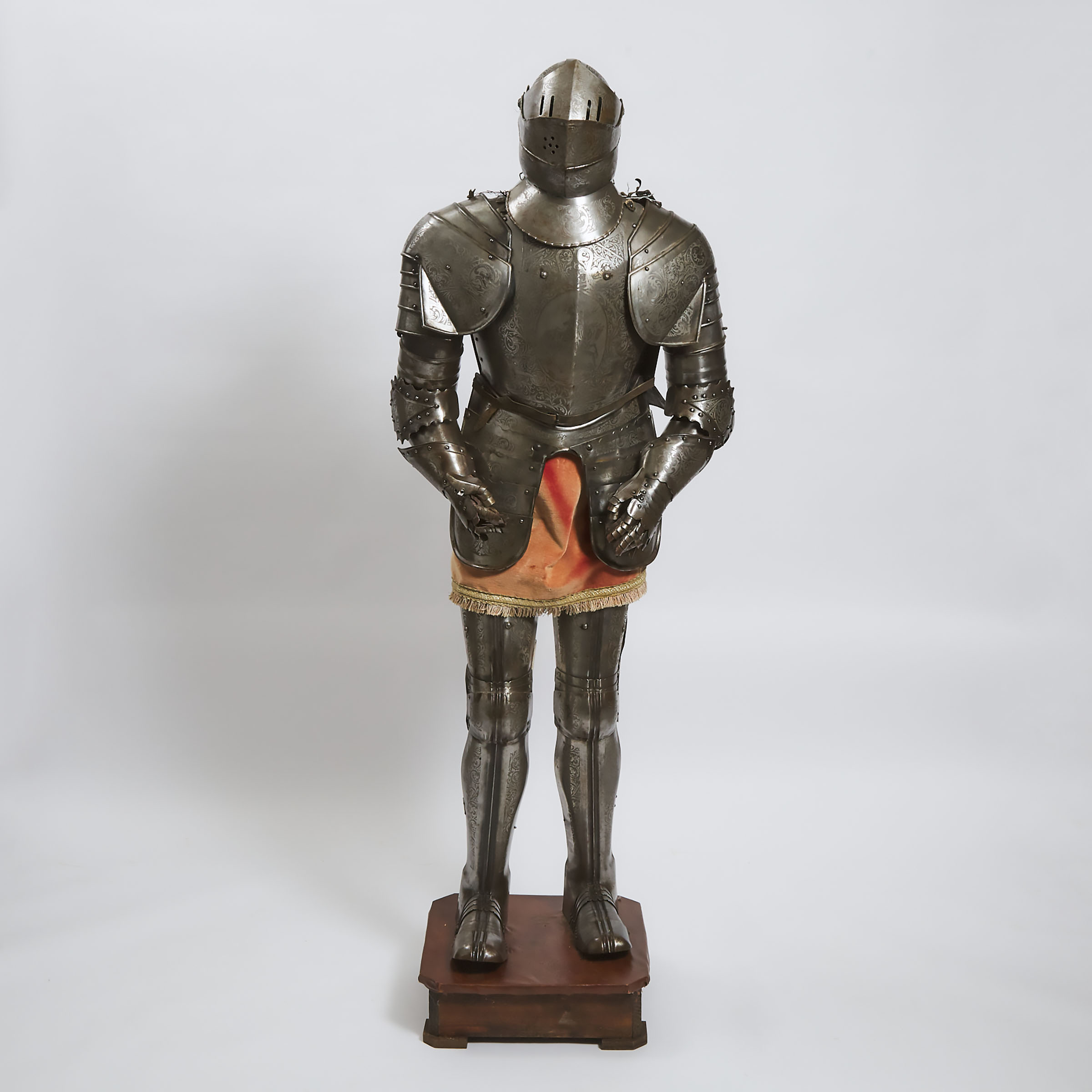 Spanish Renaissance Style Suit of Armour, early 20th century
