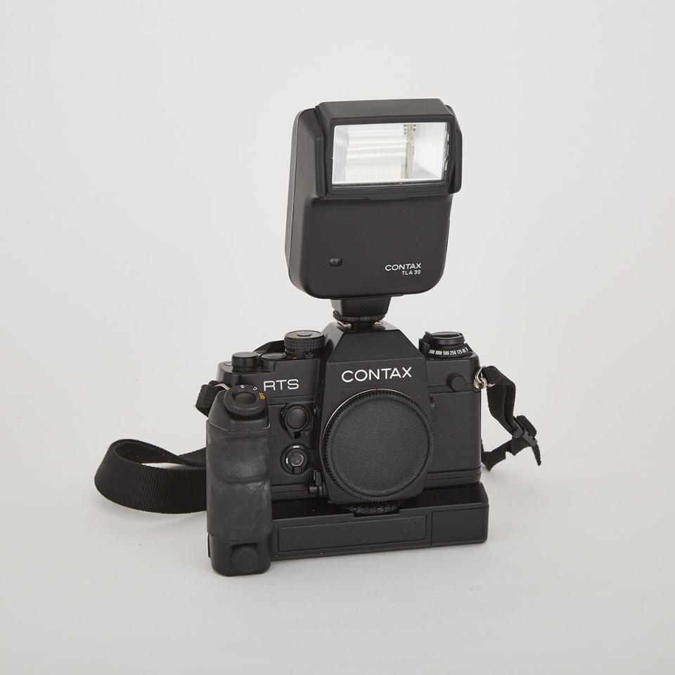 Contax RTS II 35mm SLR Camera Body