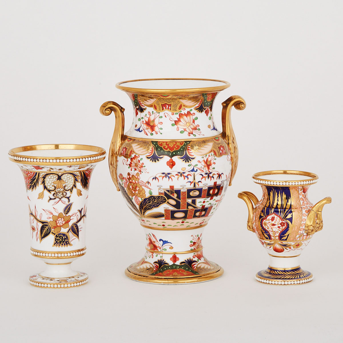 Three Spode Japan Patterned Vases, early 19th century