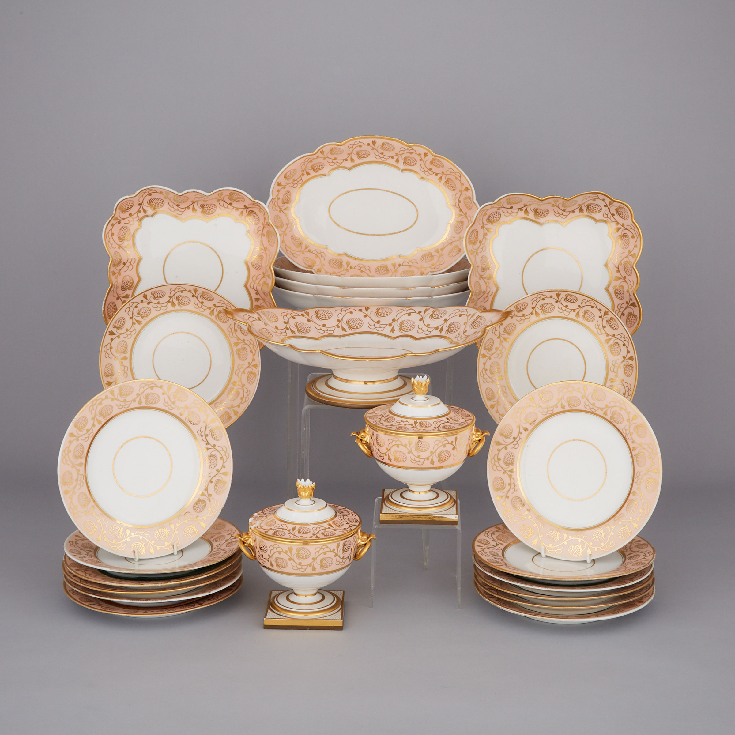 Flight, Barr & Barr Worcester Apricot and Gilt Banded Part Service, c.1820