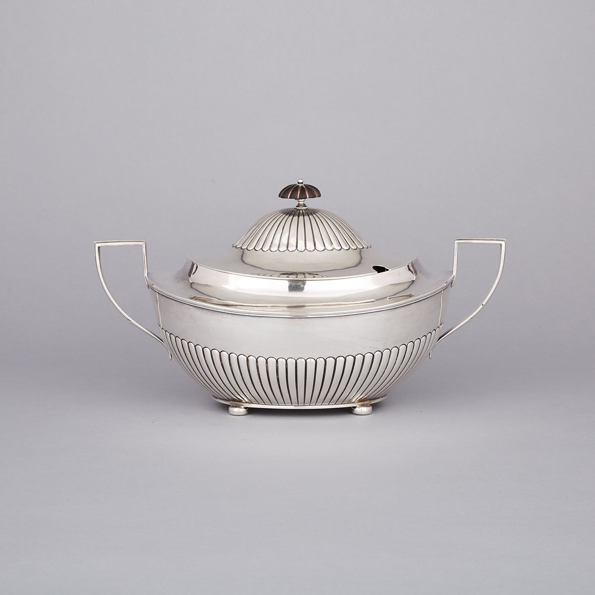 Canadian Silver Soup Tureen, Henry Birks & Sons, Montreal, Que., 1904-1924