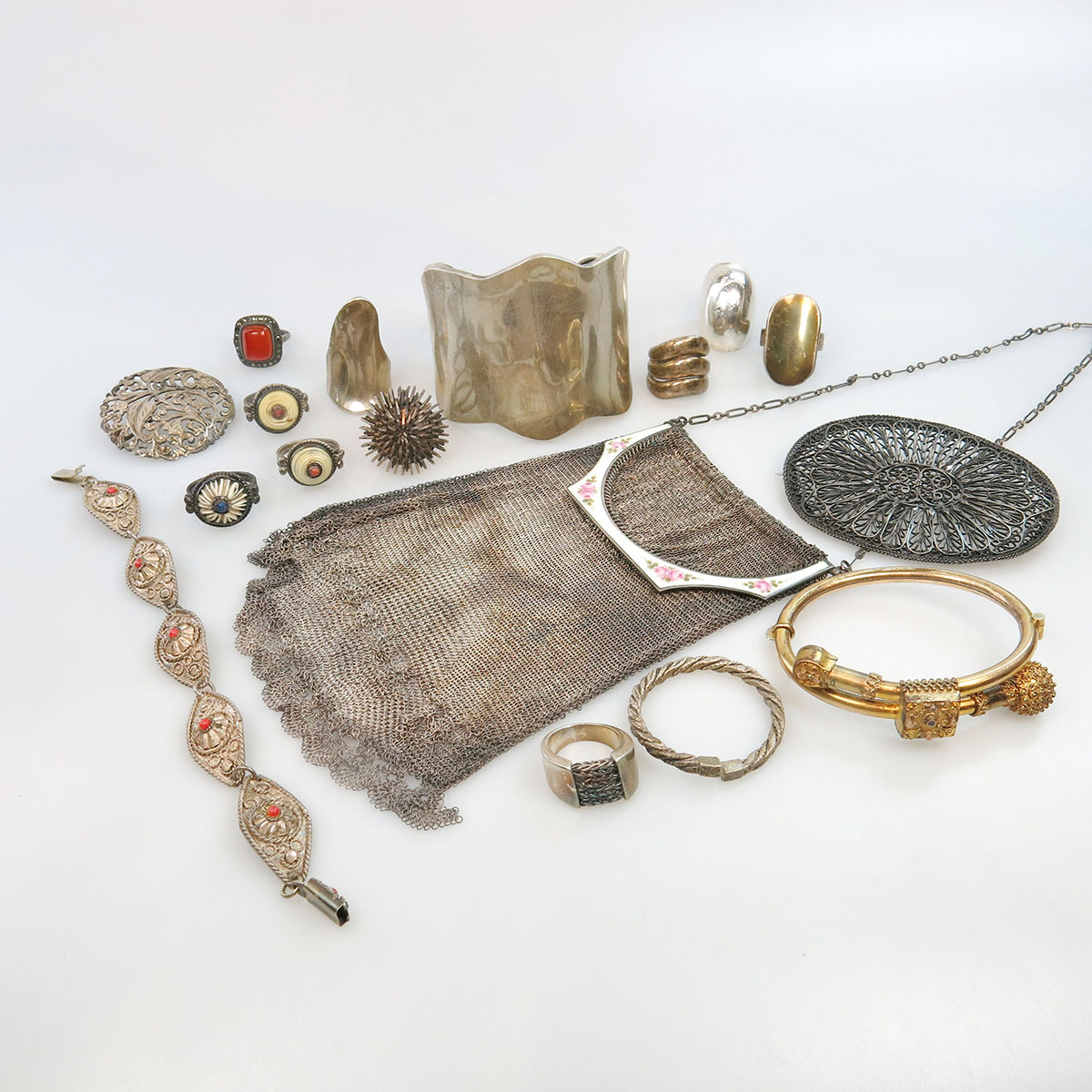 Small Quantity Of Various Silver Jewellery, Etc.