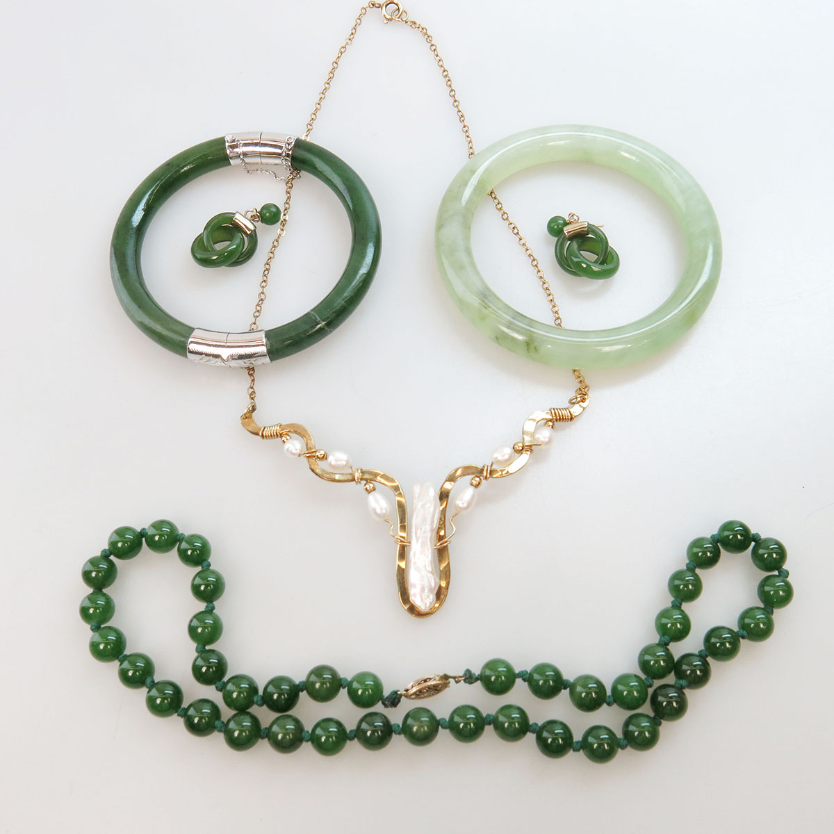 Small Quantity Of Jade Jewellery, Etc