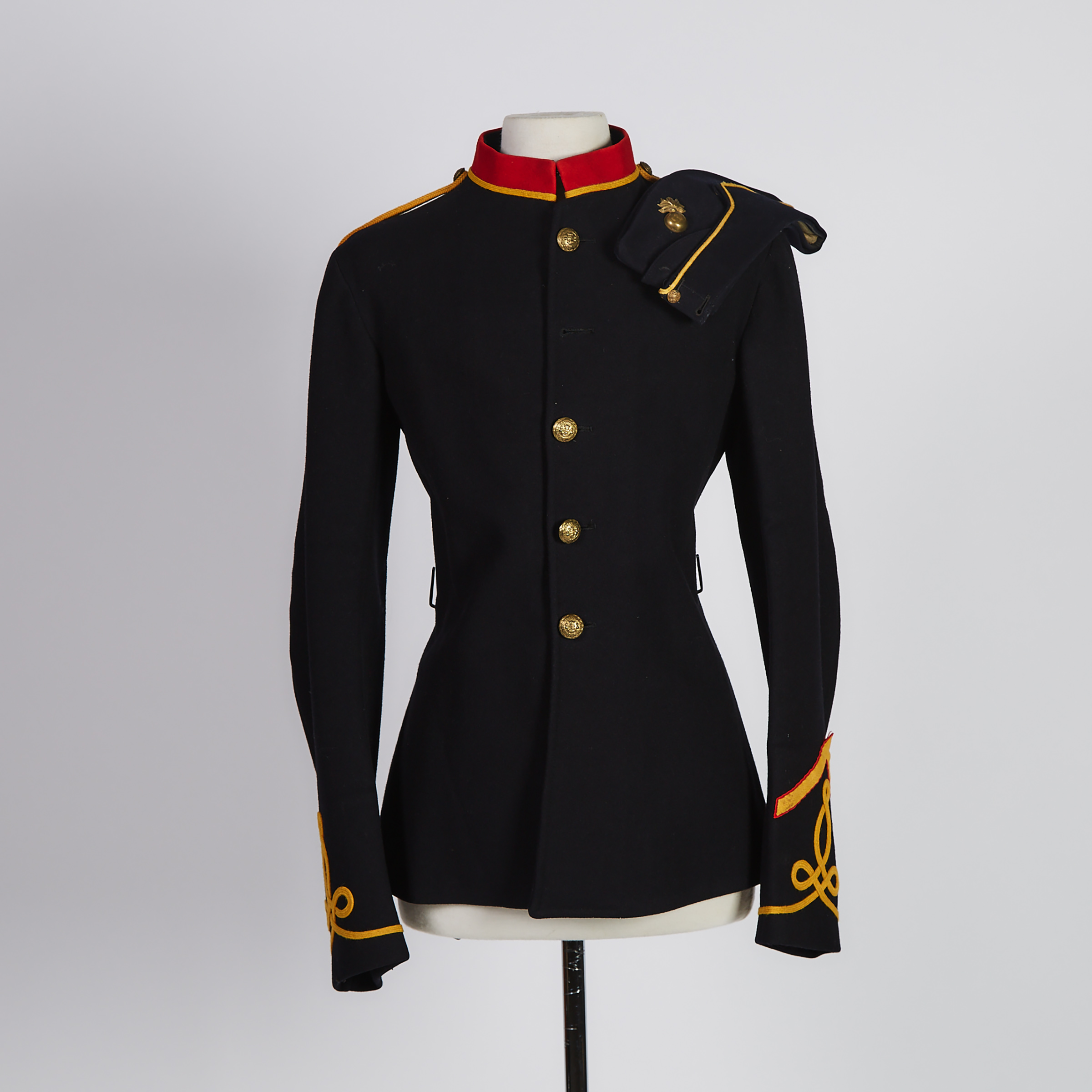 Sergeant John Middleton (Hermitage, England, 1881-Senate, Saskatchwan, Canada, 1948), Royal Marines Jacket and Cap, c.1900