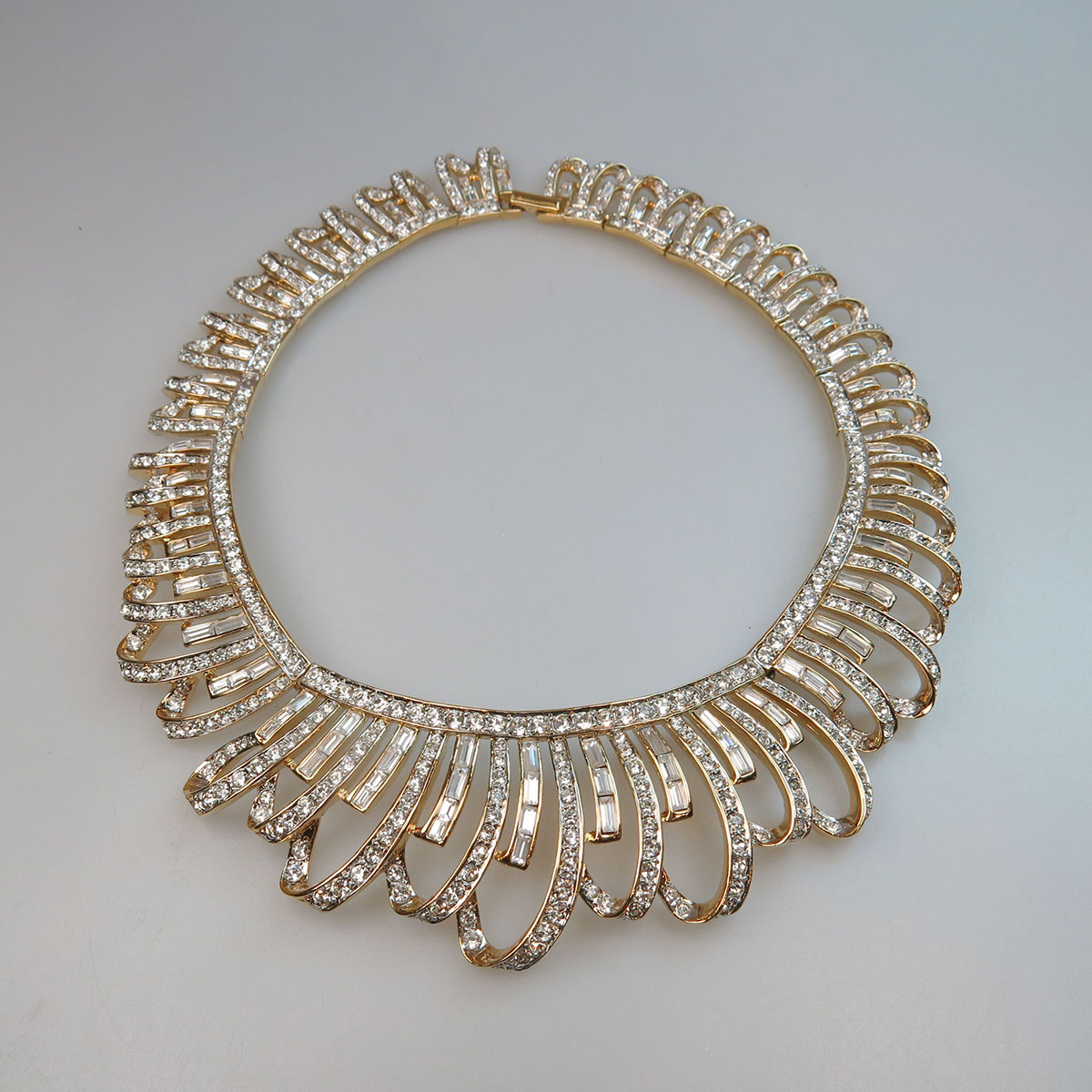 Nina Ricci Gold-Tone Metal Collar Necklace