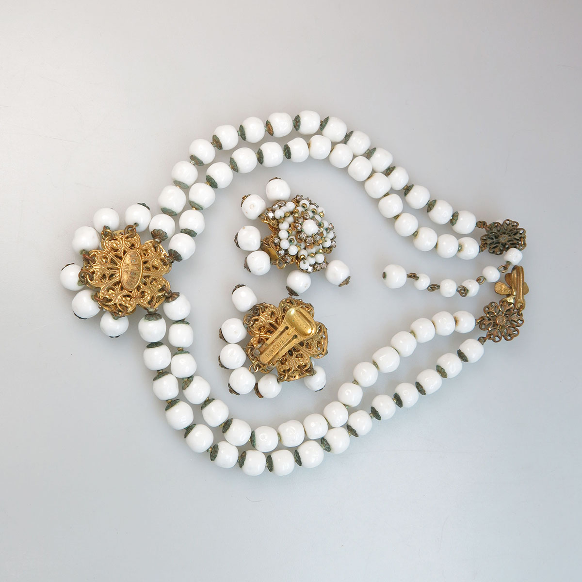 De Mario Of New York Gold Tone Metal And Milk Glass Necklace And Clip Earring Suite
