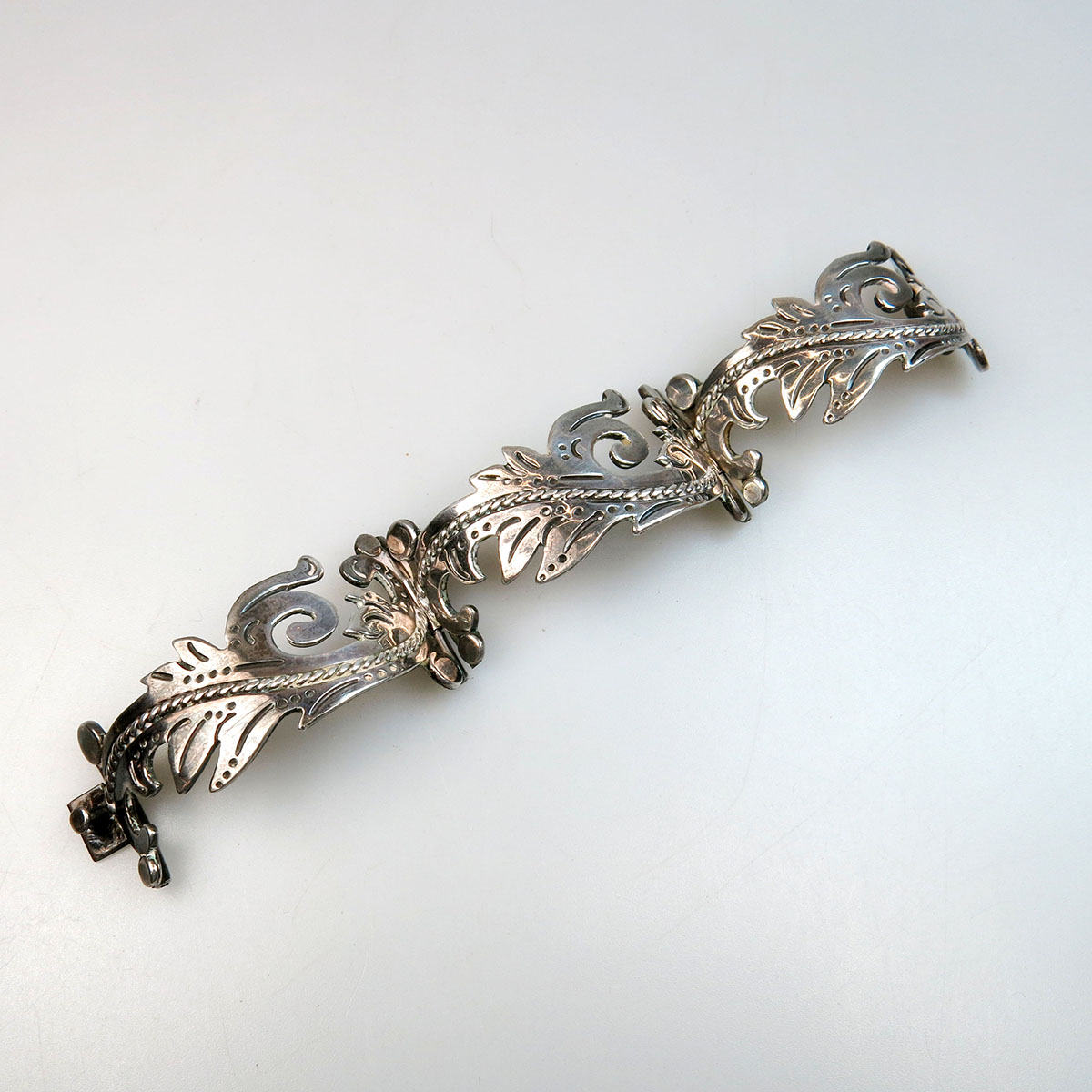 Isidro Garcia Pina Mexican 950 Grade Silver Bracelet; 